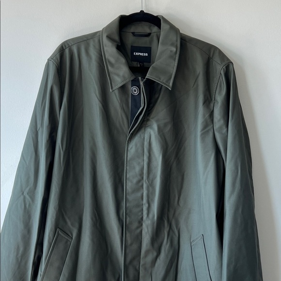 Express Olive Men's Trench Coat - Picture 3 of 7